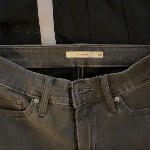 Levi’s Super Skinny Jeans - Picture 2 of 2